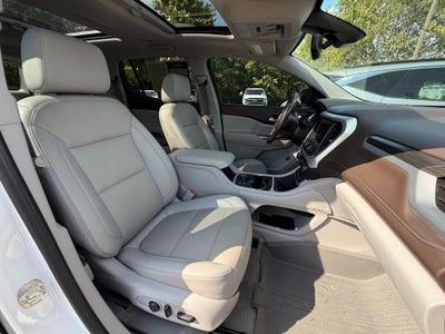2021 GMC Acadia SLT