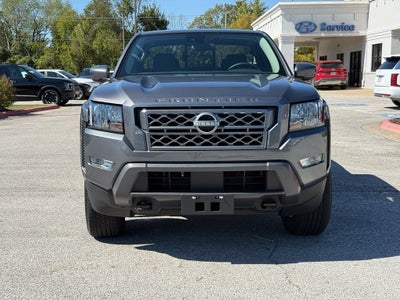 2024 Nissan Frontier SV - 4WD / CLEAN CARFAX / ONE OWNER