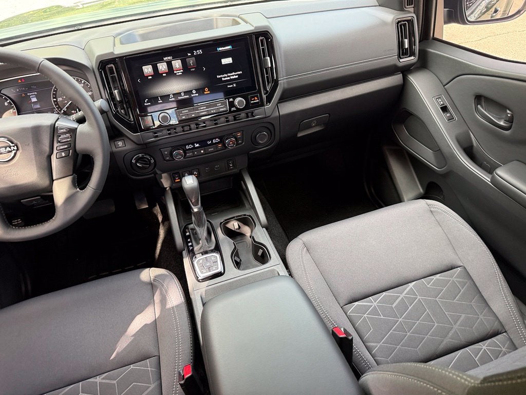 2026 Nissan Frontier SV - 4WD / CLEAN CARFAX / ONE OWNER