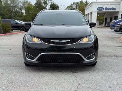 2018 Chrysler Pacifica Touring L - CLEAN CARFAX