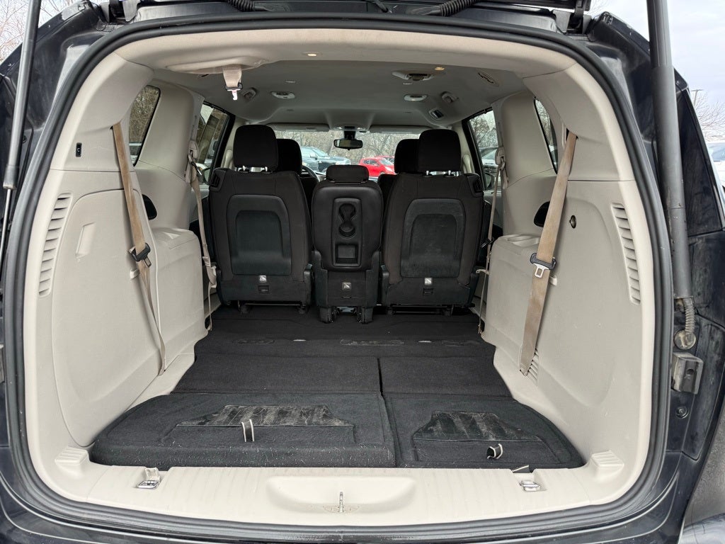 2017 Chrysler Pacifica Touring L LOW PRICED VAN!