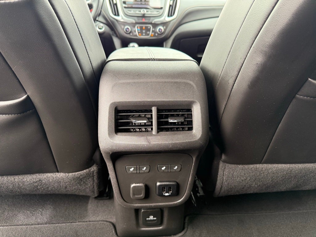 2018 Chevrolet Equinox Premier 1 OWNER / CLEAN CARFAX