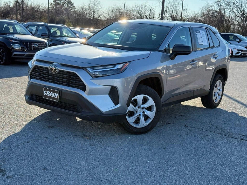 2024 Toyota RAV4 LE CLEAN CARFAX