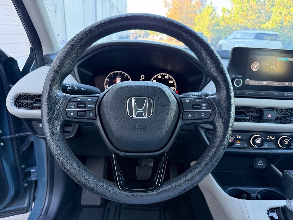 2025 Honda HR-V LX - AWD / CLEAN CARFAX / ONE OWNER