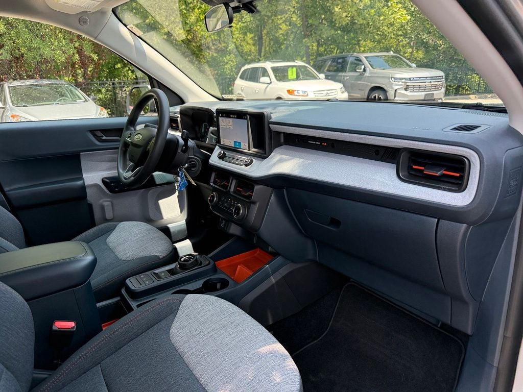 2022 Ford Maverick XLT LOW MILES