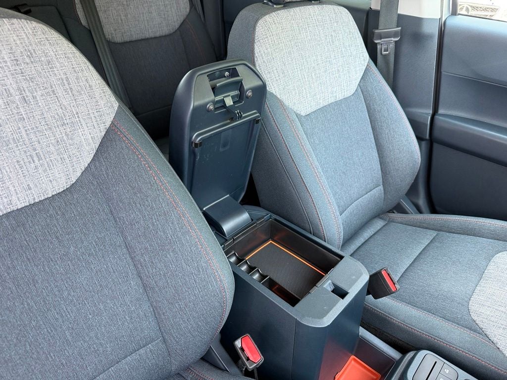 2022 Ford Maverick XLT LOW MILES