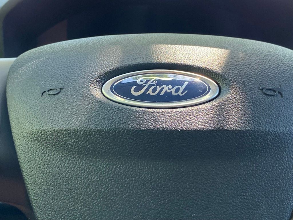 2022 Ford Maverick XL CLEAN