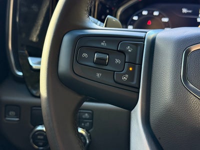 2023 GMC Sierra 1500 SLT BOSE / V8 / 1-OWNER CARFAX