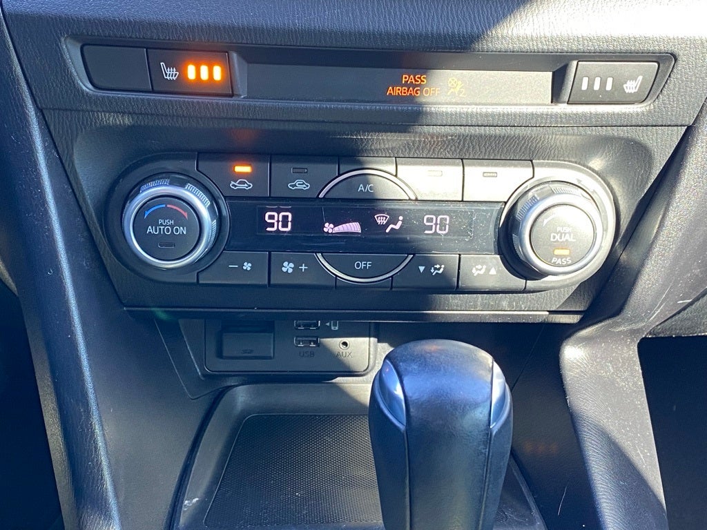 2018 Mazda Mazda3 Grand Touring *LOW MILES*