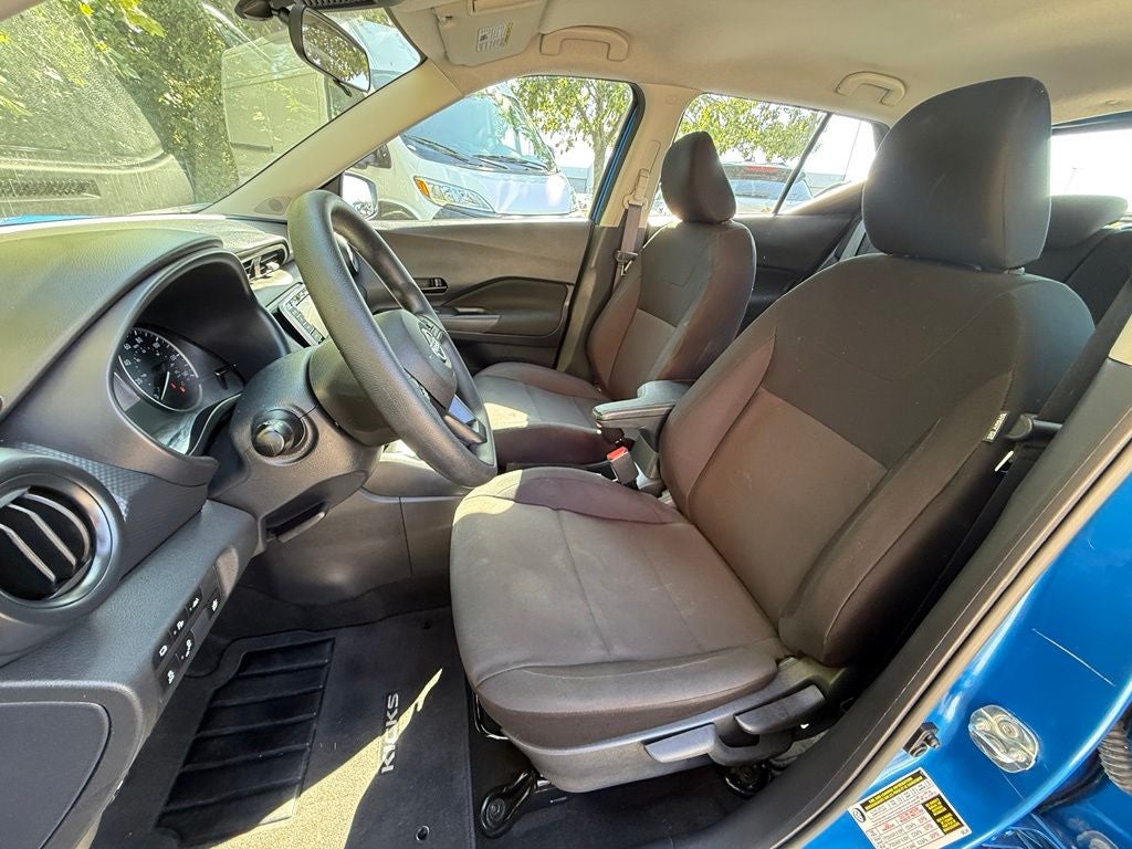 2025 Nissan Kicks Play S