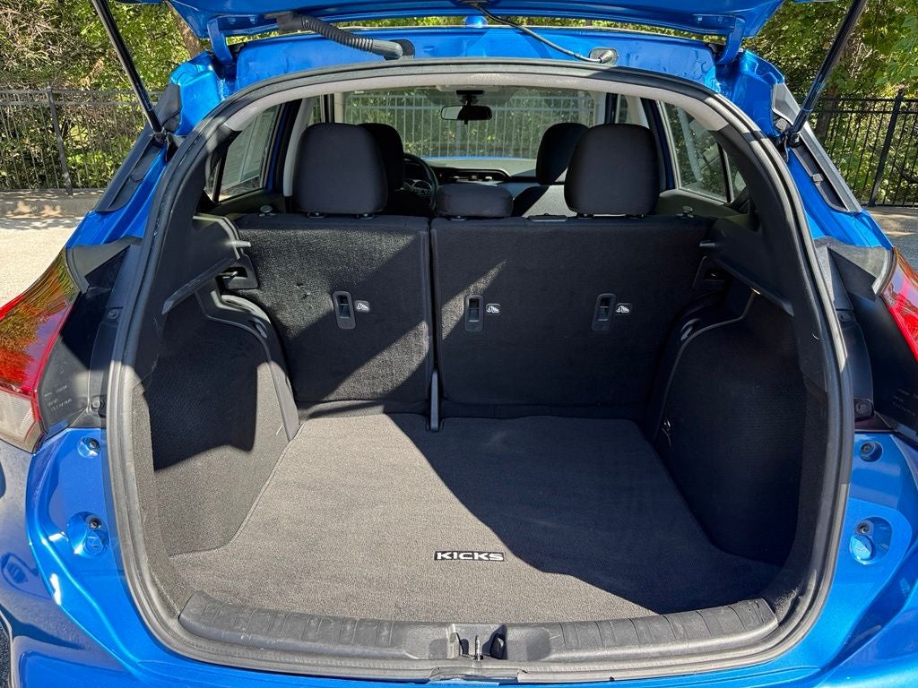 2025 Nissan Kicks Play S