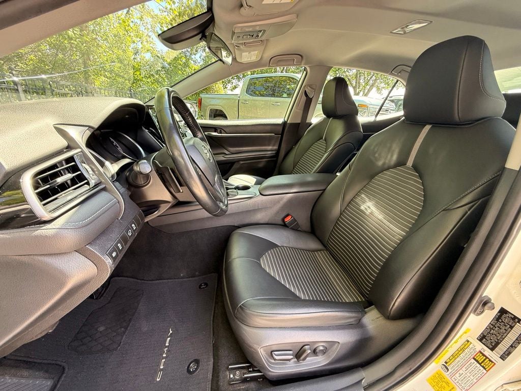 2021 Toyota Camry SE NICE CAR