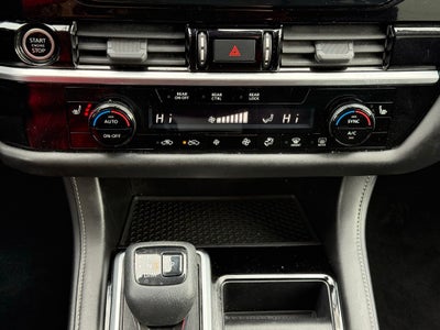 2022 Nissan Pathfinder SV 3 ROW SUV