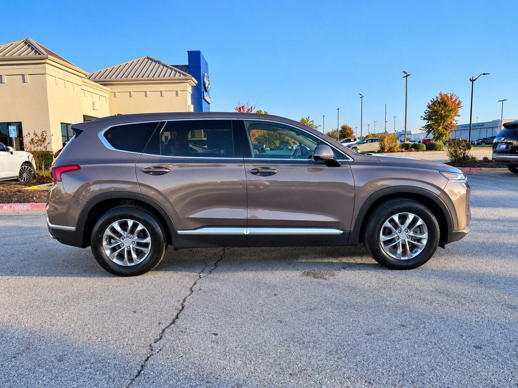 2019 Hyundai Santa Fe SEL - CLEAN CARFAX / ONE OWNER