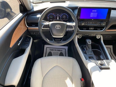 2025 Toyota Grand Highlander Platinum