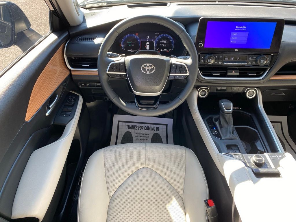 2025 Toyota Grand Highlander Platinum