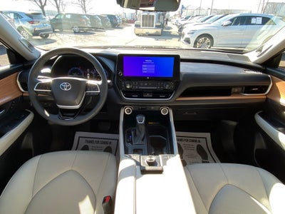 2025 Toyota Grand Highlander Platinum