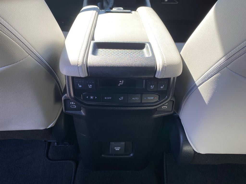 2025 Toyota Grand Highlander Platinum