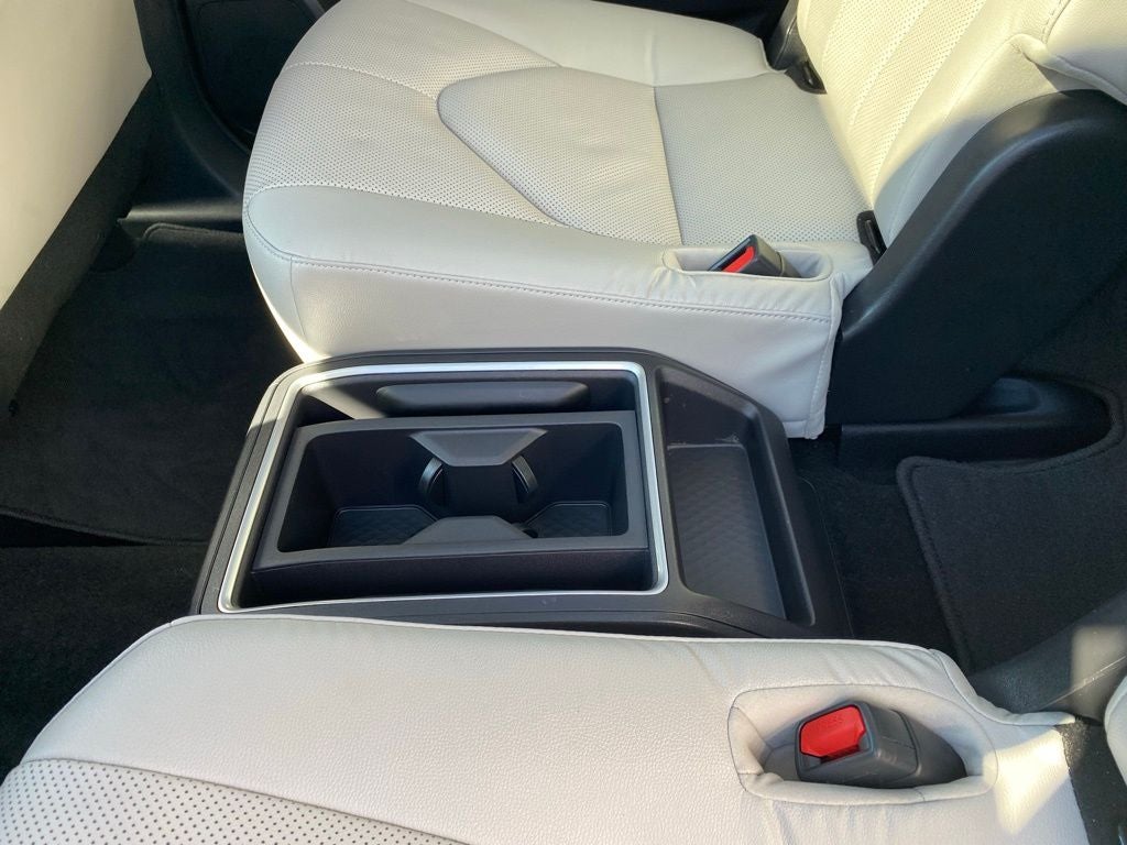 2025 Toyota Grand Highlander Platinum