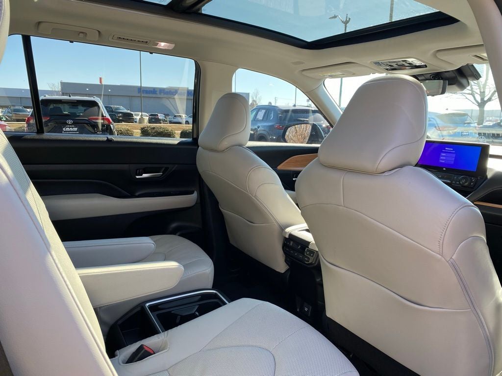 2025 Toyota Grand Highlander Platinum