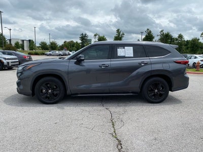 2021 Toyota Highlander XLE CLEAN CARFAX
