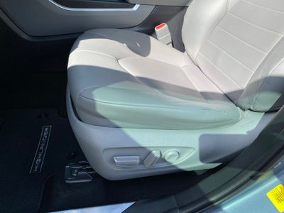 2020 Toyota Highlander XLE AWD