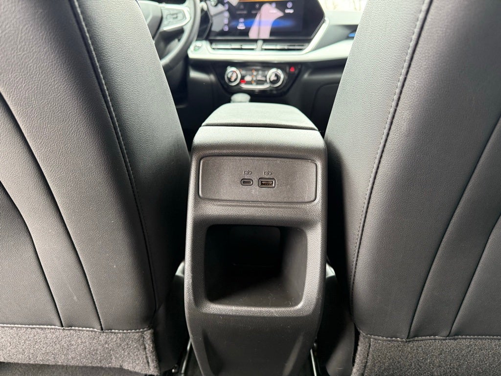 2025 Chevrolet Trax LT CLEAN CARFAX