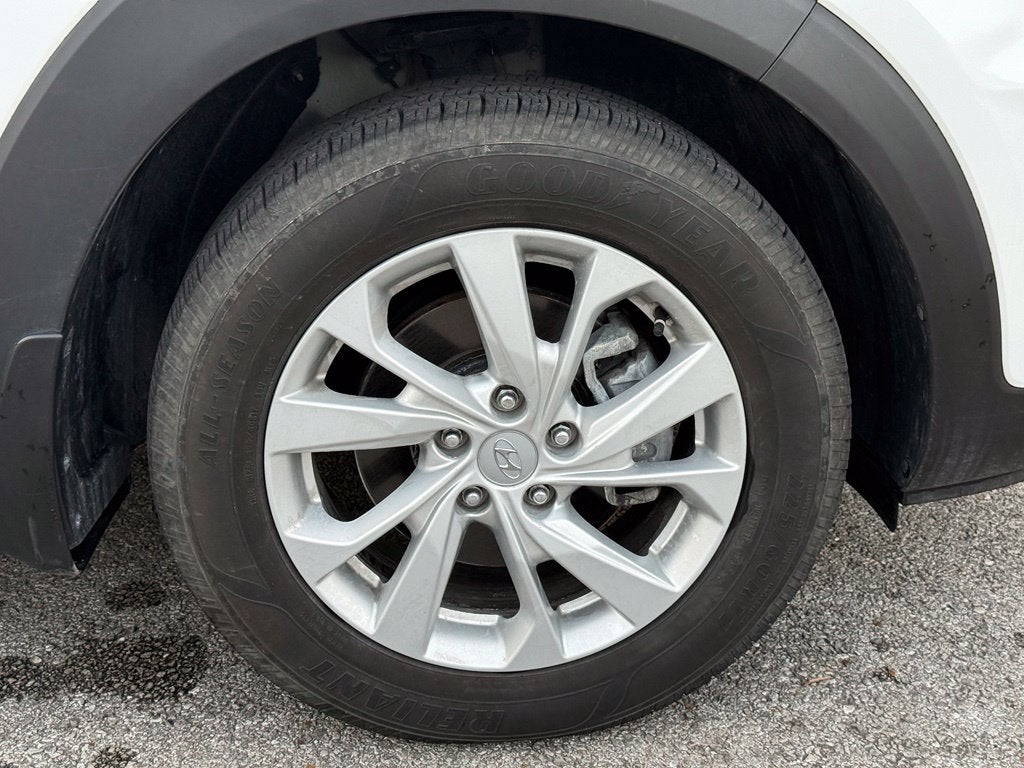 2019 Hyundai Tucson Value - CLEAN CARFAX