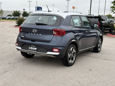 2023 Hyundai Venue Limited ONE OWNER CLEAN CARFAX
