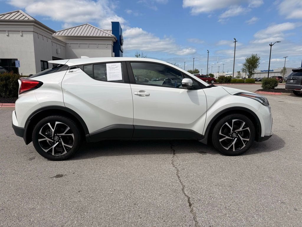 2021 Toyota C-HR XLE POWER LIFTGATE