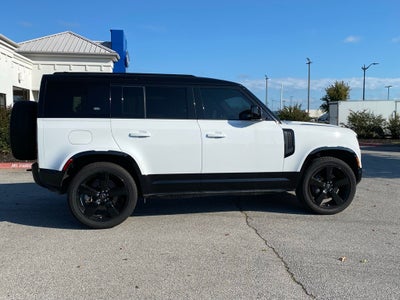 2023 Land Rover Defender 110 X-Dynamic SE