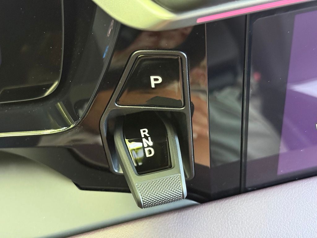 2025 Porsche Macan Electric 4S