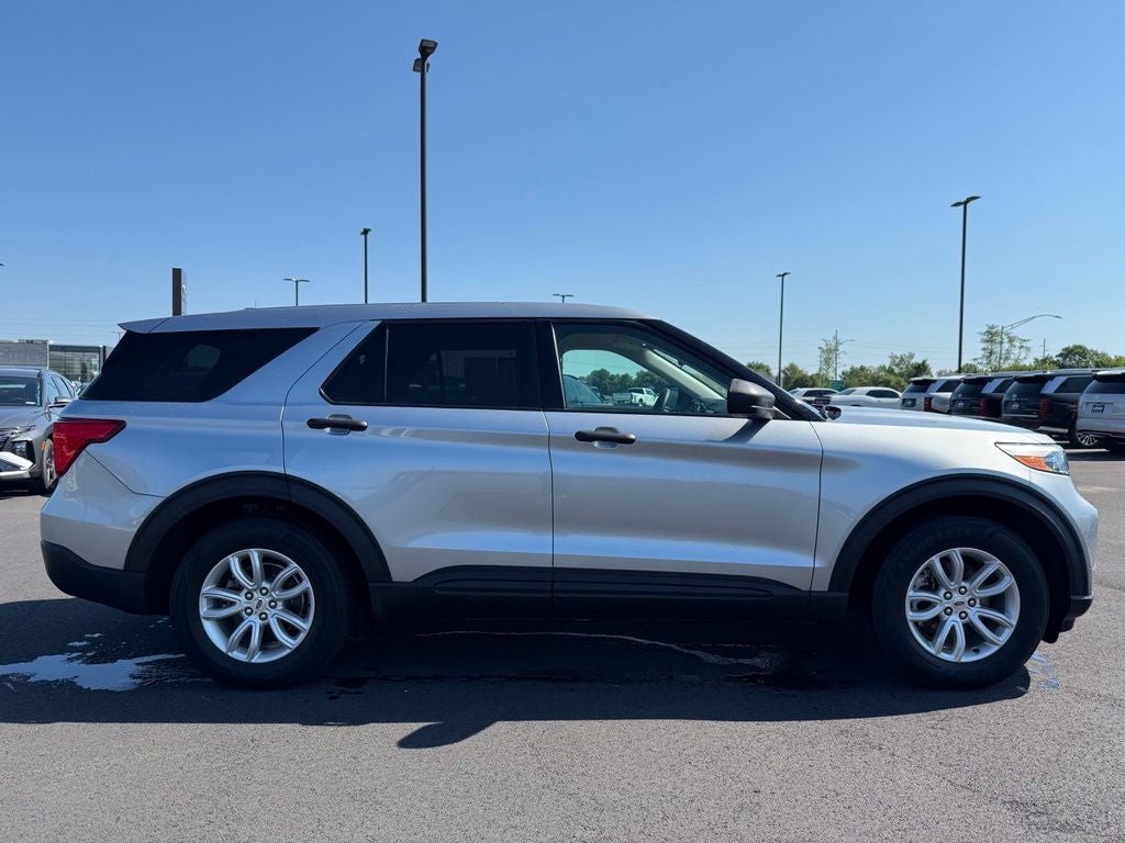 2020 Ford Explorer Base