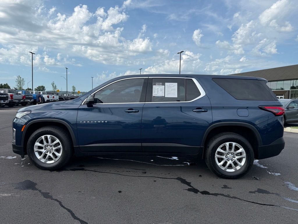 2022 Chevrolet Traverse LS