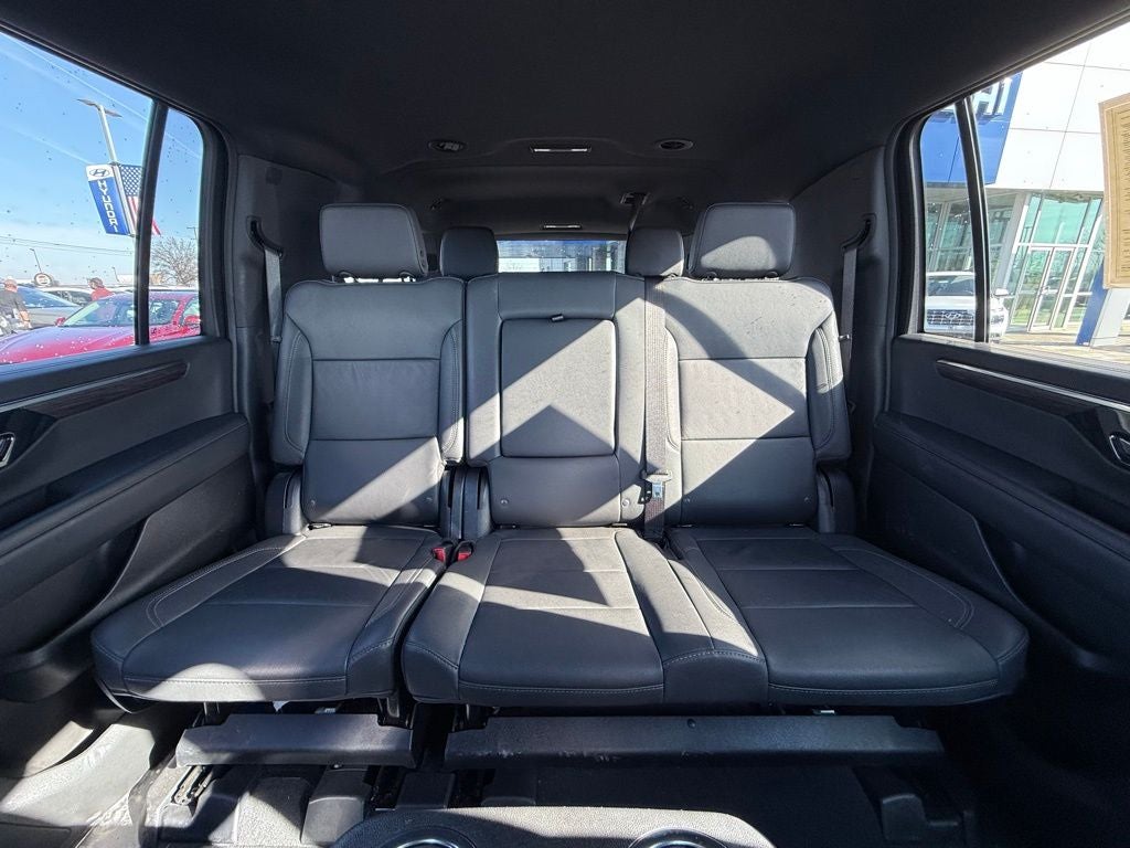 2025 Chevrolet Suburban Z71