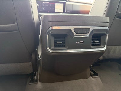 2024 GMC Sierra 2500HD Denali DENALI PREFERRED POWER STEPS,