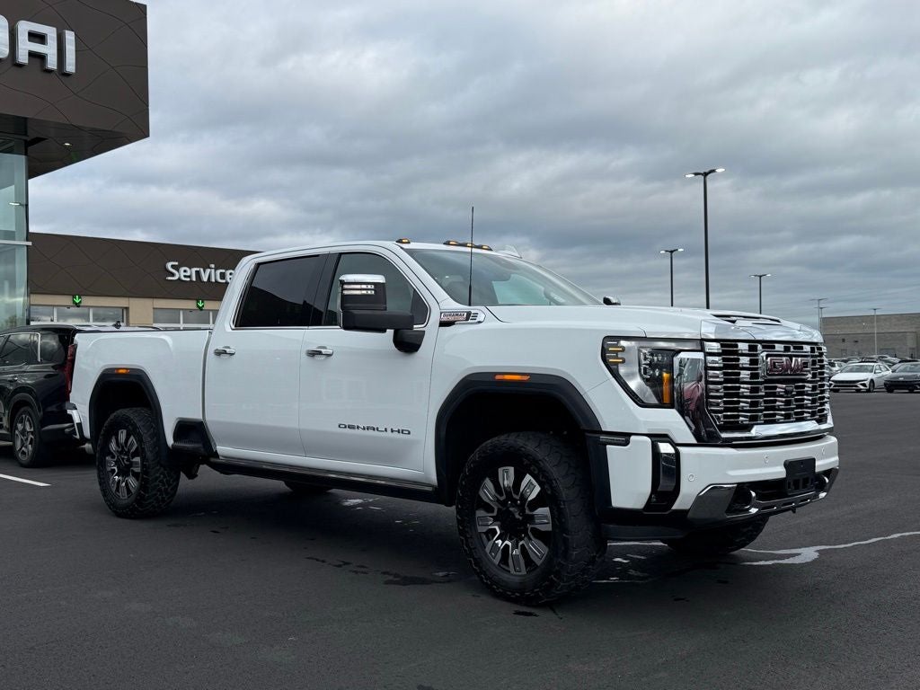 2024 GMC Sierra 2500HD Denali DENALI PREFERRED POWER STEPS,
