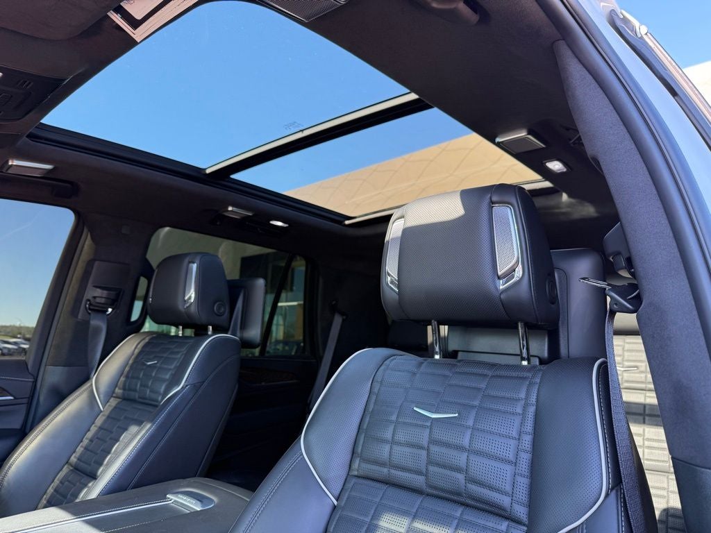 2023 Cadillac Escalade Sport Platinum