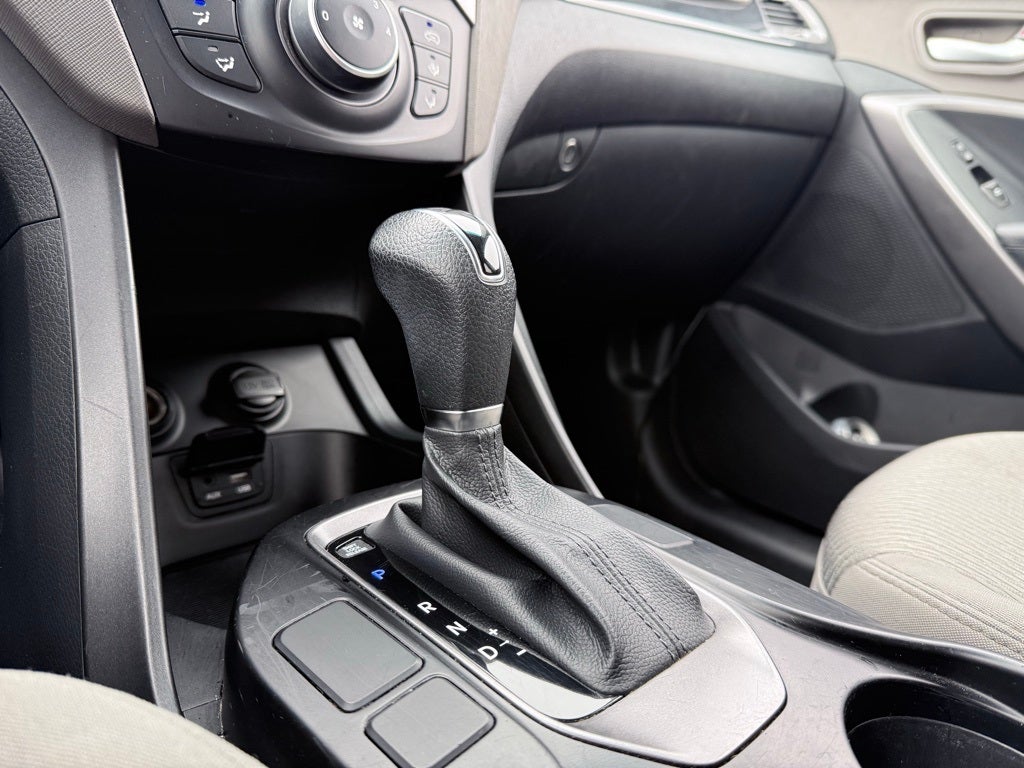 2016 Hyundai Santa Fe Sport 2.4 Base