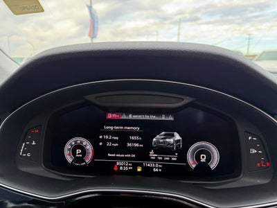 2020 Audi Q8 55 Premium Plus quattro