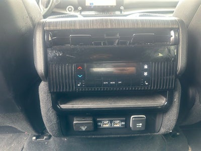 2023 Jeep Wagoneer Series III