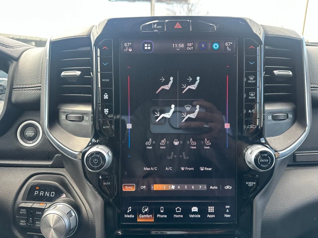 2025 RAM 1500 Laramie