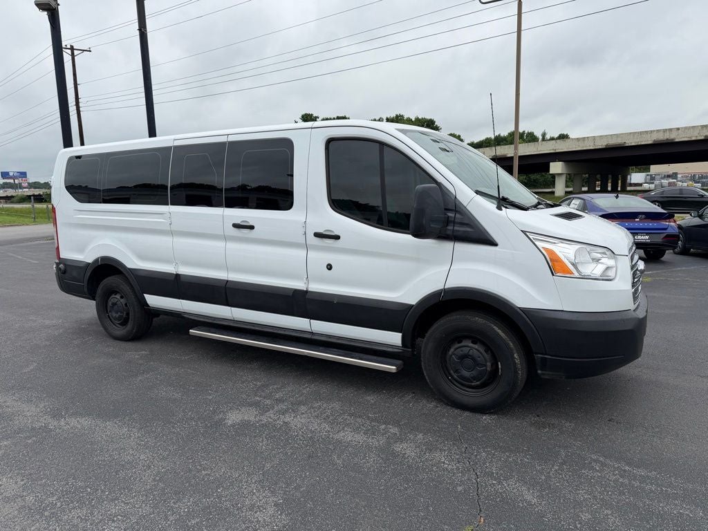 2019 Ford Transit-350 XLT 15 Passenger / Clean Carfax / Low Miles