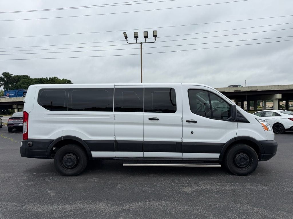 2019 Ford Transit-350 XLT 15 Passenger / Clean Carfax / Low Miles