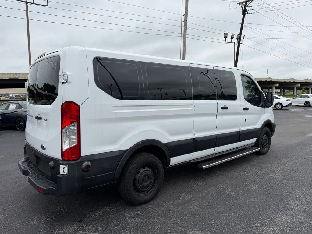 2019 Ford Transit-350 XLT 15 Passenger / Clean Carfax / Low Miles