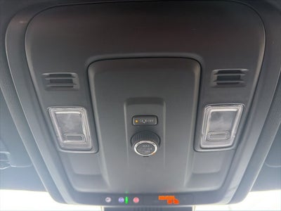 2025 Chevrolet Tahoe LT 1-Owner / Clean Carfax / Power Liftgate