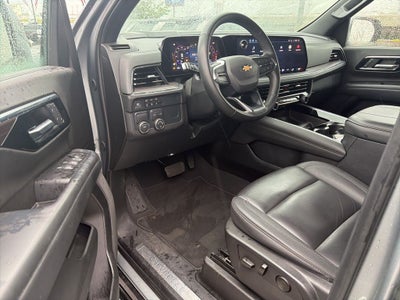 2025 Chevrolet Tahoe LT 1-Owner / Clean Carfax / Power Liftgate
