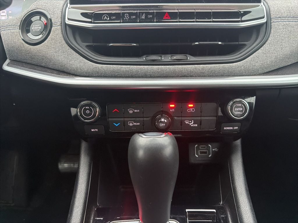 2024 Jeep Compass Latitude 1-Owner