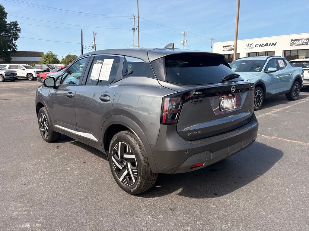 2025 Nissan Kicks SV