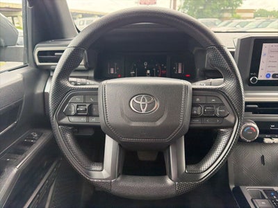 2025 Toyota Tacoma SR5 1-Owner / Clean Carfax